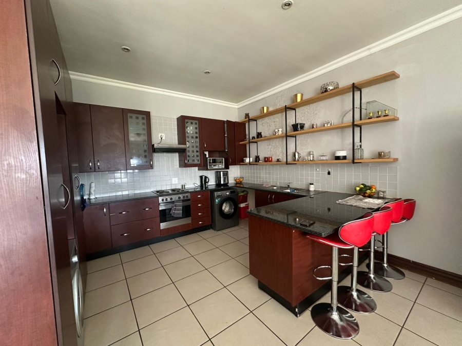 3 Bedroom Property for Sale in Meerhof North West